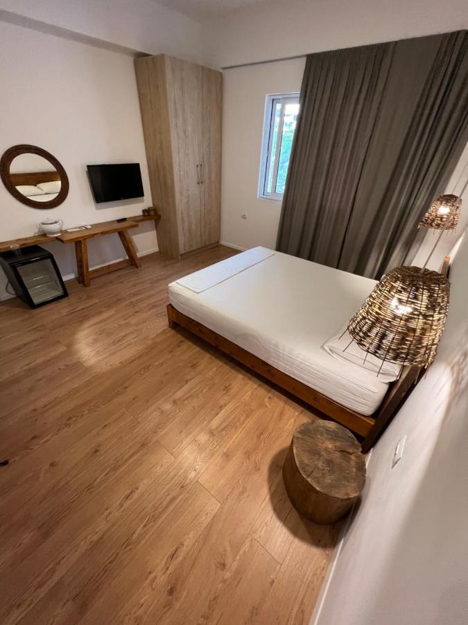 Kanes Bohemian Boutique Hotel Sarandë Eksteriør billede