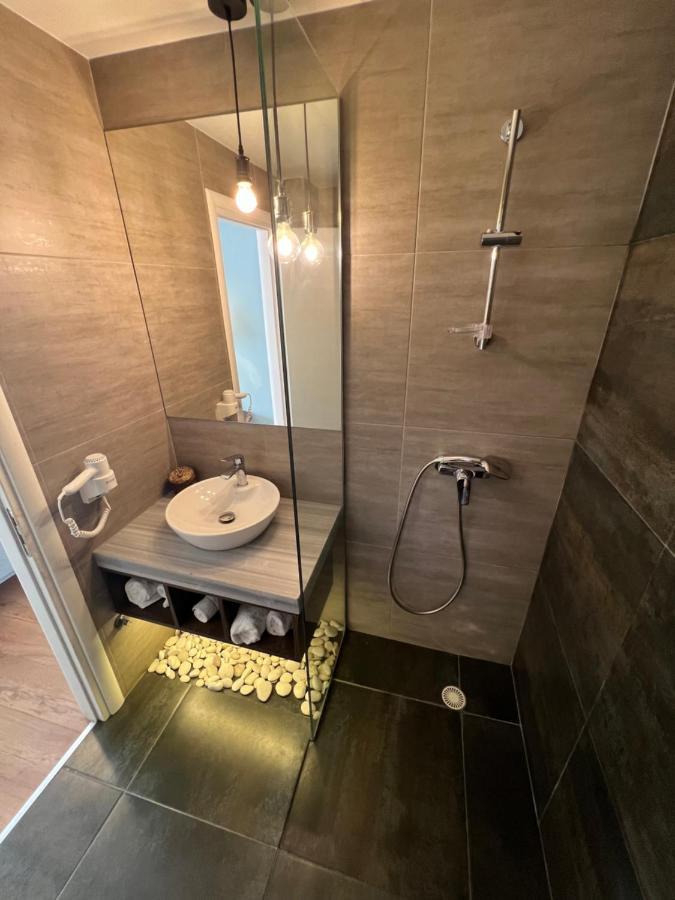 Kanes Bohemian Boutique Hotel Sarandë Eksteriør billede