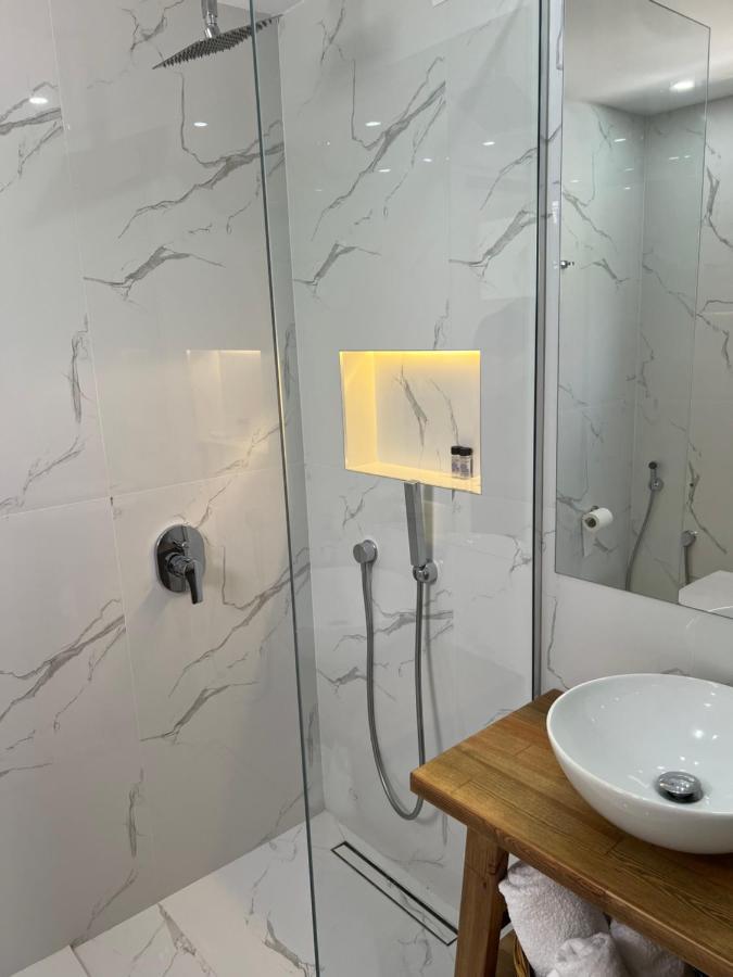 Kanes Bohemian Boutique Hotel Sarandë Eksteriør billede