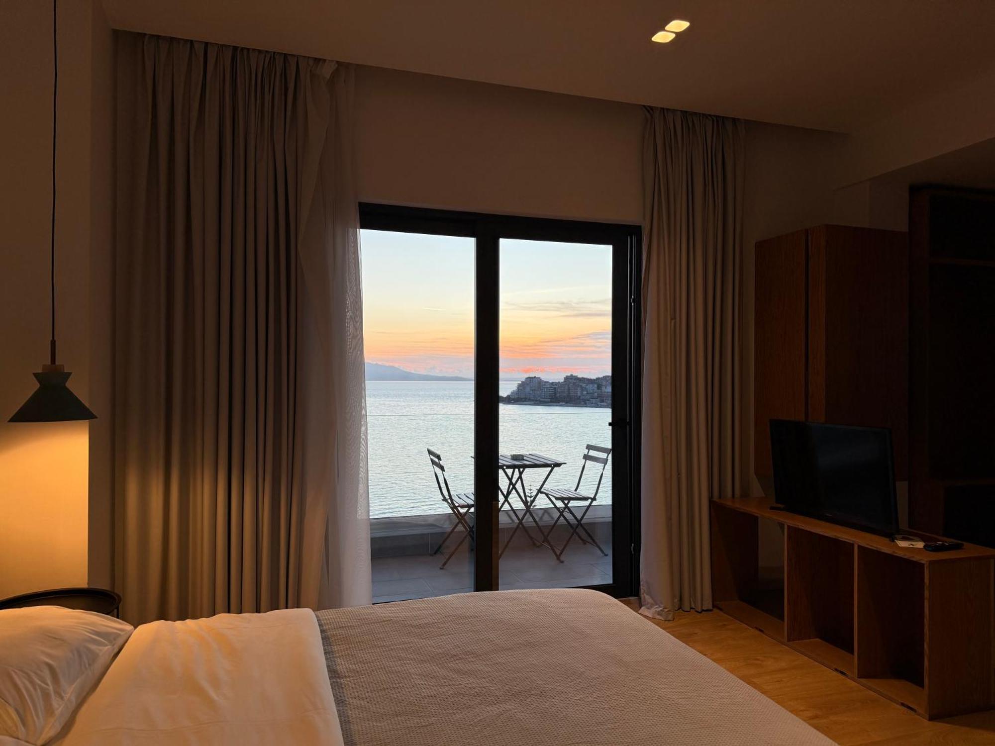 Kanes Bohemian Boutique Hotel Sarandë Eksteriør billede