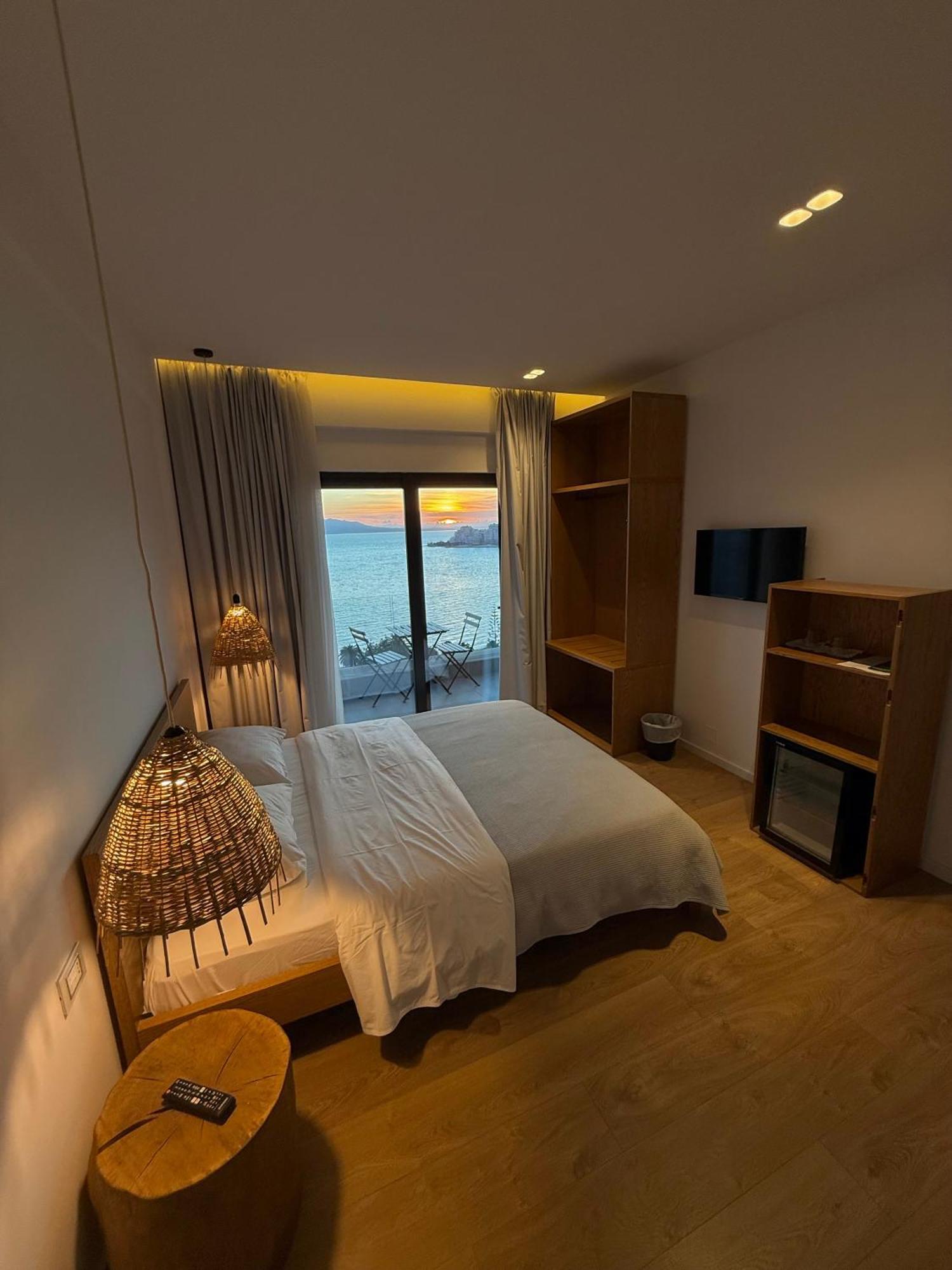 Kanes Bohemian Boutique Hotel Sarandë Eksteriør billede